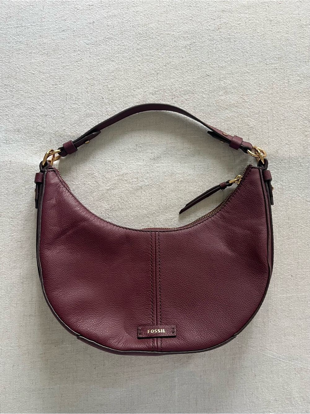 Fossil Heritage Leather Crescent Hobo Bag - Burgundy/Wine